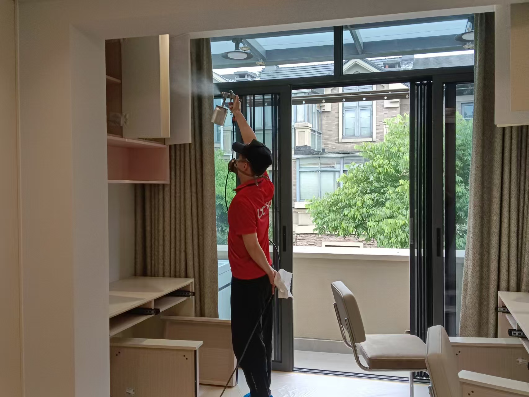 为什么全屋定制多更关心新房除甲醛多少钱？